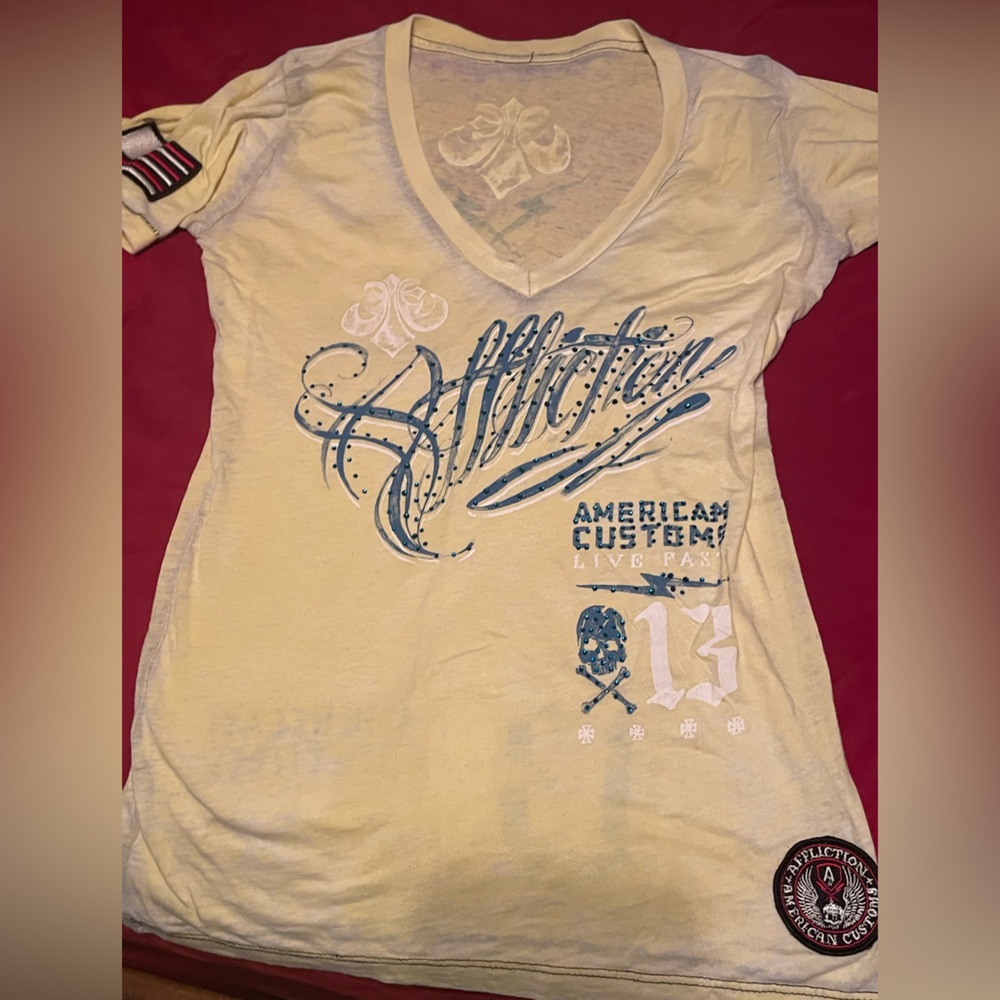 Affliction shirt L